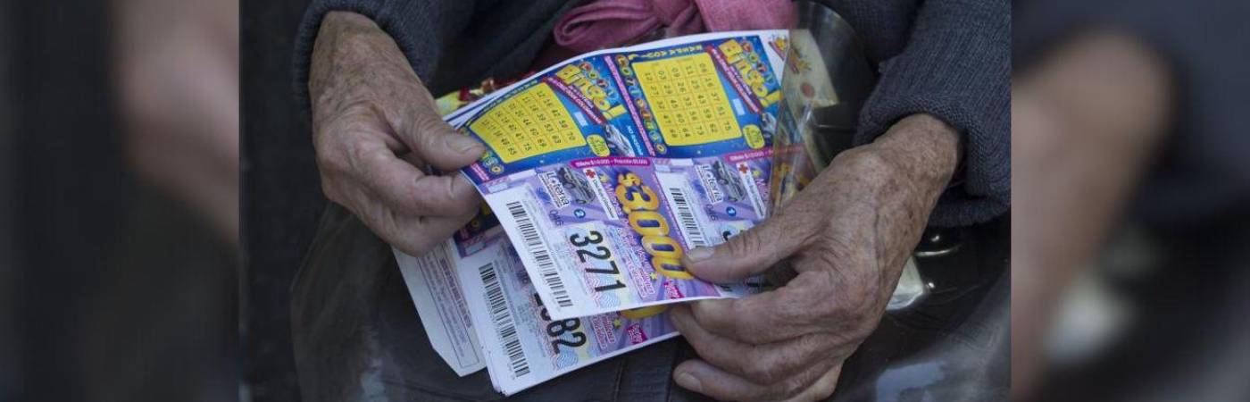 Ventas de loterías y chances en Medellín. / FOTO: ARCHIVO - DONALDO ZULUAGA