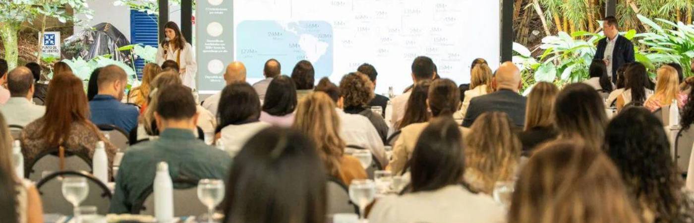 El lanzamiento oficial de esta alianza se realizó mediante dos eventos de alto nivel en Medellín y Bogotá, que reunieron a más de 300 líderes de talento humano y directivos empresariales. / FOTO: CORTESÍA