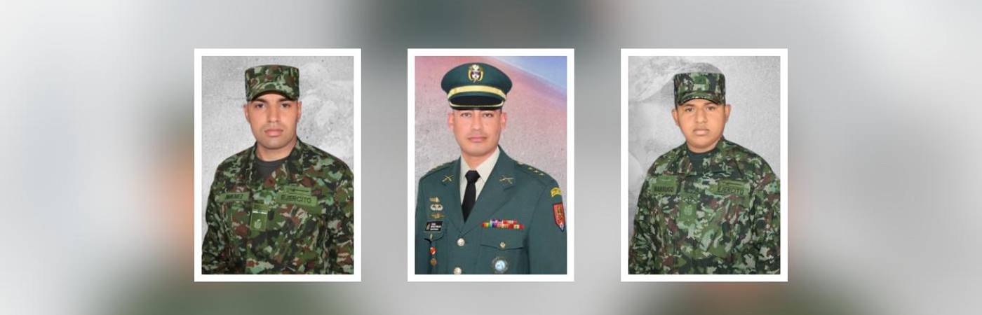 De izquierda a derecha: el soldado profesional Joel Alberto Jiménez, el capitán Marco David Parajón y el soldado profesional Jhon Carlos Marrugo, los militares muertos en Ocaña, Norte de Santander. FOTO: EJÉRCITO NACIONAL