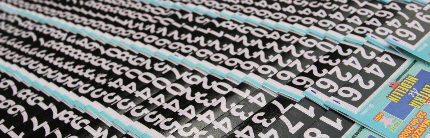 Venta de loterías en Medellín. /FOTO: ARCHIVO