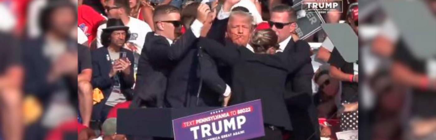 Trump se encuentra “bien” y está siendo examinado en un centro médico, dice su campaña. /FOTO: CAPTURA DE VIDEO
