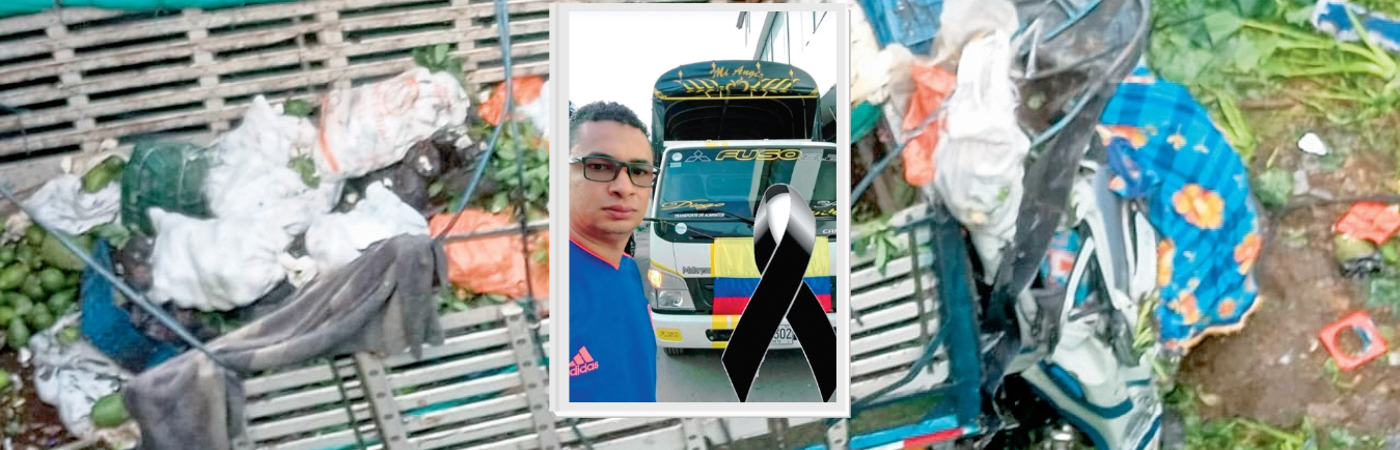 Así quedó el camión de Omar Cardona (foto detalle)luego del aparotoso accidente en el puente del ríoSamaná. / FOTO: CORTESÍA