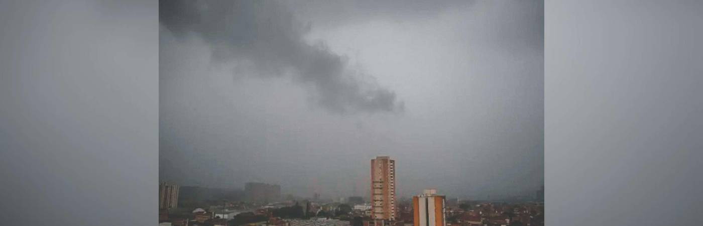 Las autoridades invitan a la ciudadanía a comenzar a prepararse para los días de lluvia que se avecinan. /FOTO: JUAN ANTONIO SÁNCHEZ