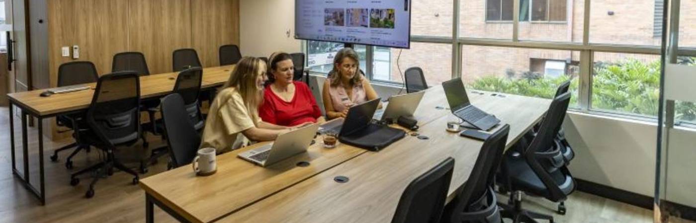 Agentes independientes en Tu360Inmobiliario. FOTO: EL COLOMBIANO