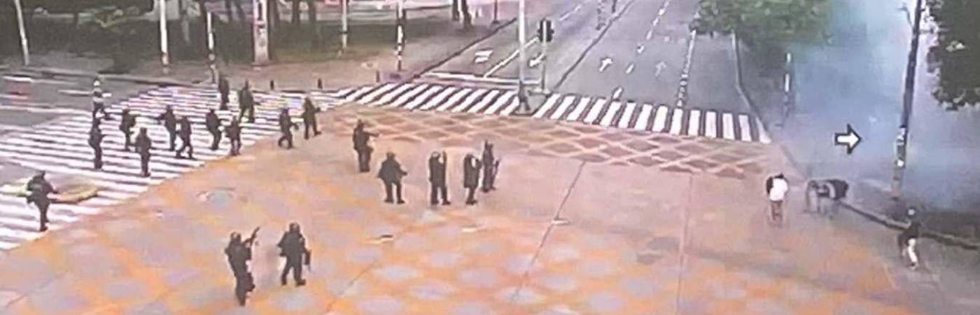 Un policía resultó herido en disturbios a las afueras de la UdeA