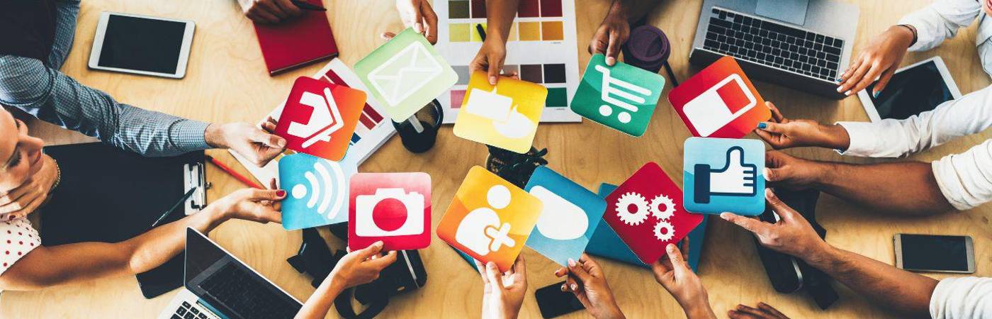 Si se utilizan adecuadamente las redes sociales, también son otro buena forma de conseguir trabajo. / FOTO: CANVA