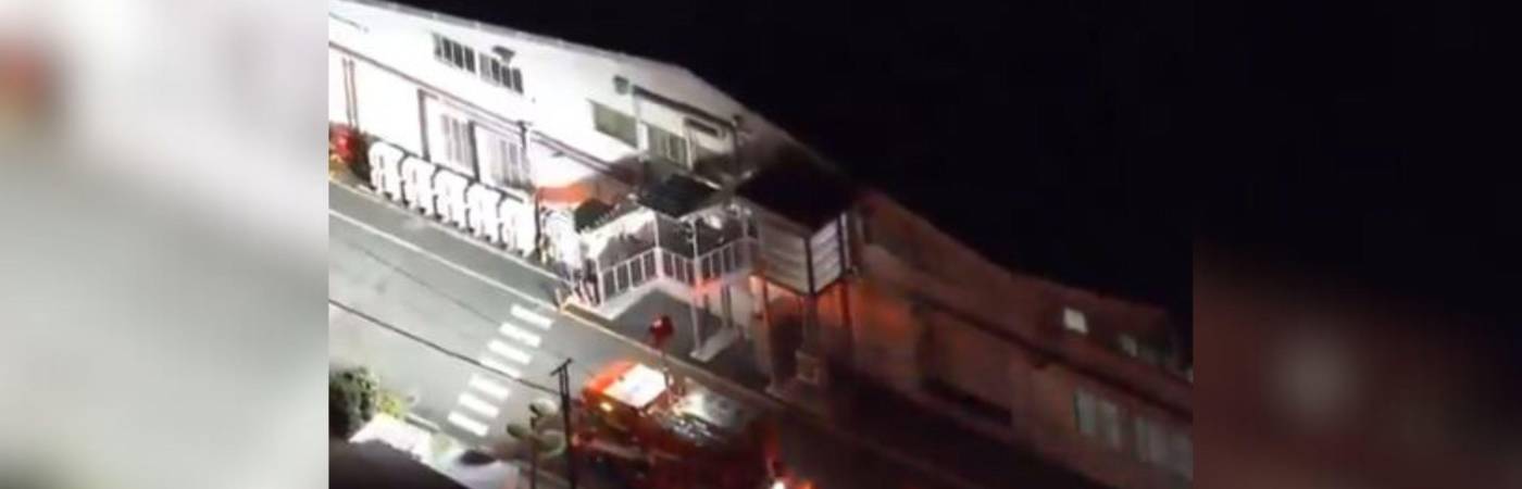 Hombre apuñaló a sus compañeros de fábrica en Japón. FOTO: CAPTURA DE VIDEO X @daviddelapaz