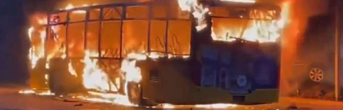 En videos quedó registrado el angutioso momento del incendio. FOTO: CAPTURA DE REDES SOCIALES