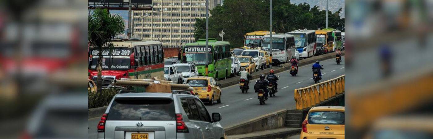 Haga caso para que no se le vaya más de medio millón de pesos en una multa. / FOTO: ARCHIVO – CAMILO SUÁREZ