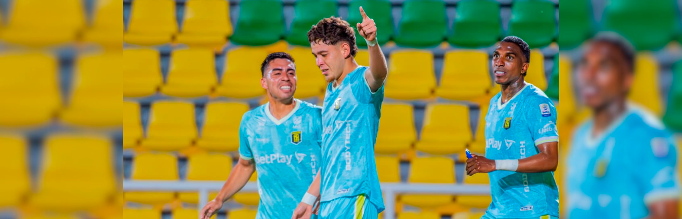 Yacer Ariza (mitad) fue el autor del impresionante gol de Internacional de Palmira. /FOTO: INSTAGRAM @interdepalmira