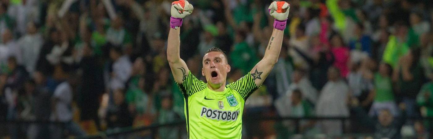 Franco Armani vistiendo la camisa de Atlético Nacional en 2017. FOTO: JUAN ANTONIO SÁNCHEZ