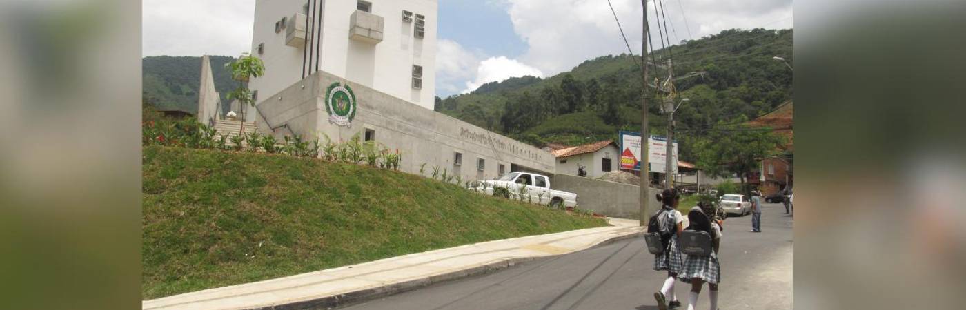 Subestación de Policía Altavista. FOTO: ARCHIVO - PABLO SANTA