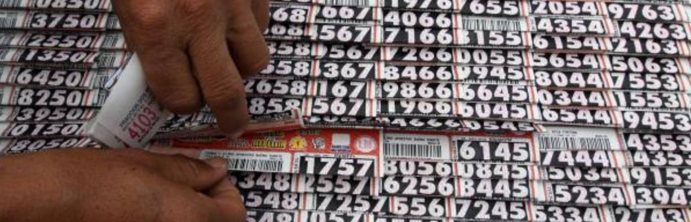 Ganadores de la lotería. FOTO: JULIO CÉSAR HERRERA