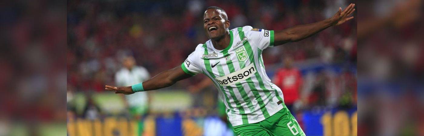 Andrés Román fue el rey de la noche y con su anotación le dio a Nacional el título 8 en Copa Colombia. FOTO: CAMILO SUÁREZ.