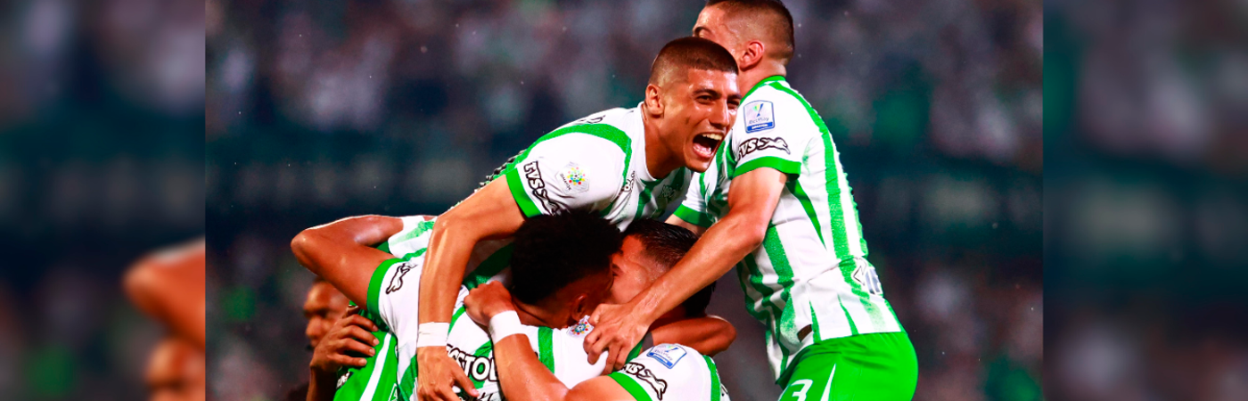 Juan Bauzá (izq. arriba) celebró junto con sus compañeros el sexto triunfo en este torneo. /FOTOS: MANUEL SALDARRIAGA