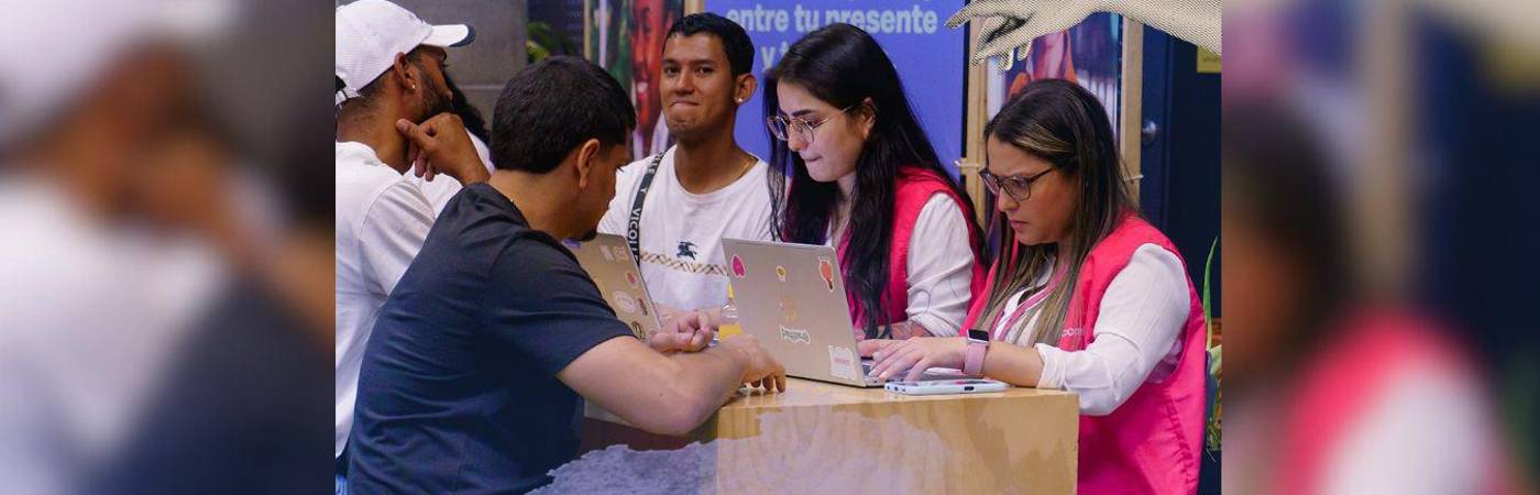 Múltiples vacantes tiene disponible Comfama en la plataforma de Magneto para diferentes cargos, sectores, empresas y ubicaciones. Ingrese a Q’hubo Empleos si le interesa conocerlas. / FOTO: CORTESÍA COMFAMA