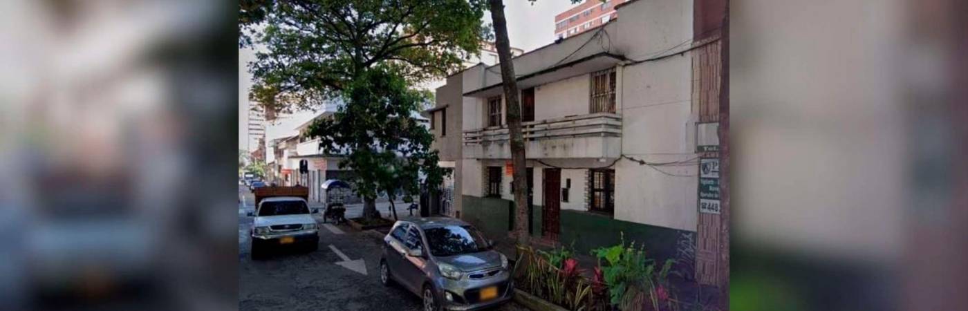 En este inquilinato ocurrió la pelea. /FOTO: GOOGLE MAPS