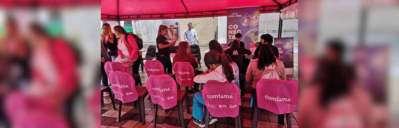 Comfama tiene vacantes disponibles en la plataforma de Magneto, véalas en Q’hubo Empleos. / FOTO: CORTESÍA COMFAMA