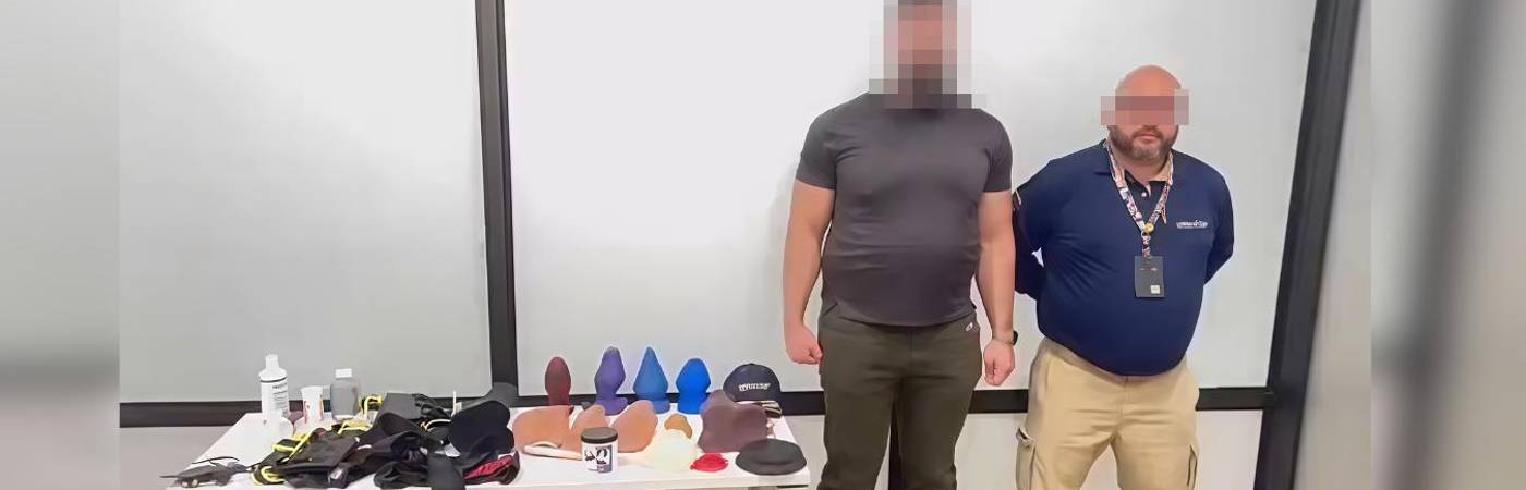 Esto fue lo que le hallaron al sujeto expulsado en el José María Córdova. FOTO: CORTESÍA MIGRACIÓN COLOMBIA