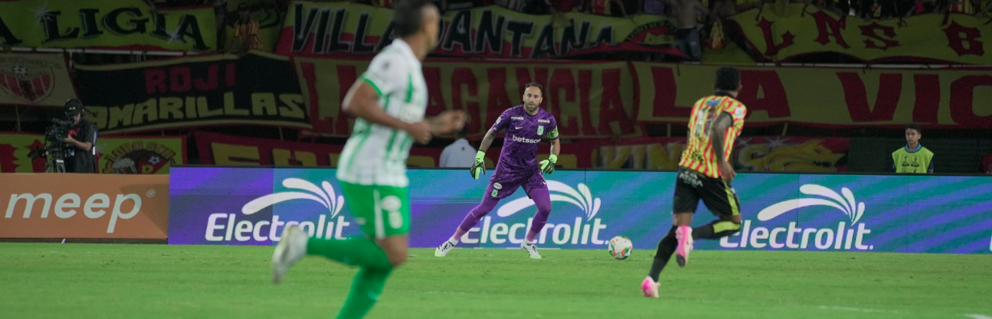 David Ospina tuvo 3 atajadas fundamentales para evitar una goleada del Pereira. /FOTO: CORTESÍA NACIONAL