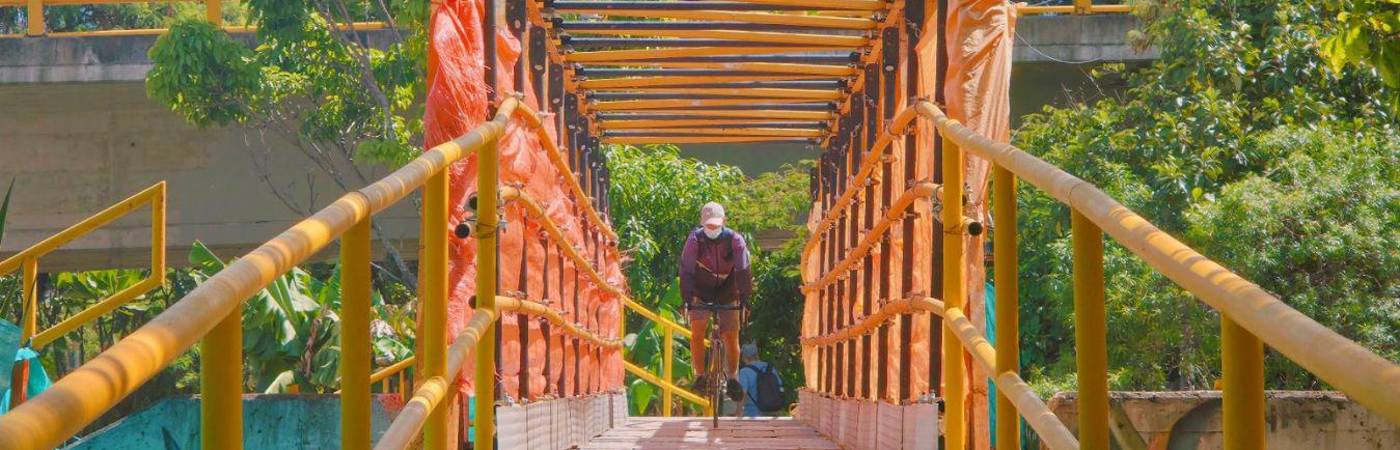 La estructura tiene rampas para facilitar el paso de personas con movilidad reducida. FOTO: ALCALDÍA DE MEDELLÍN.