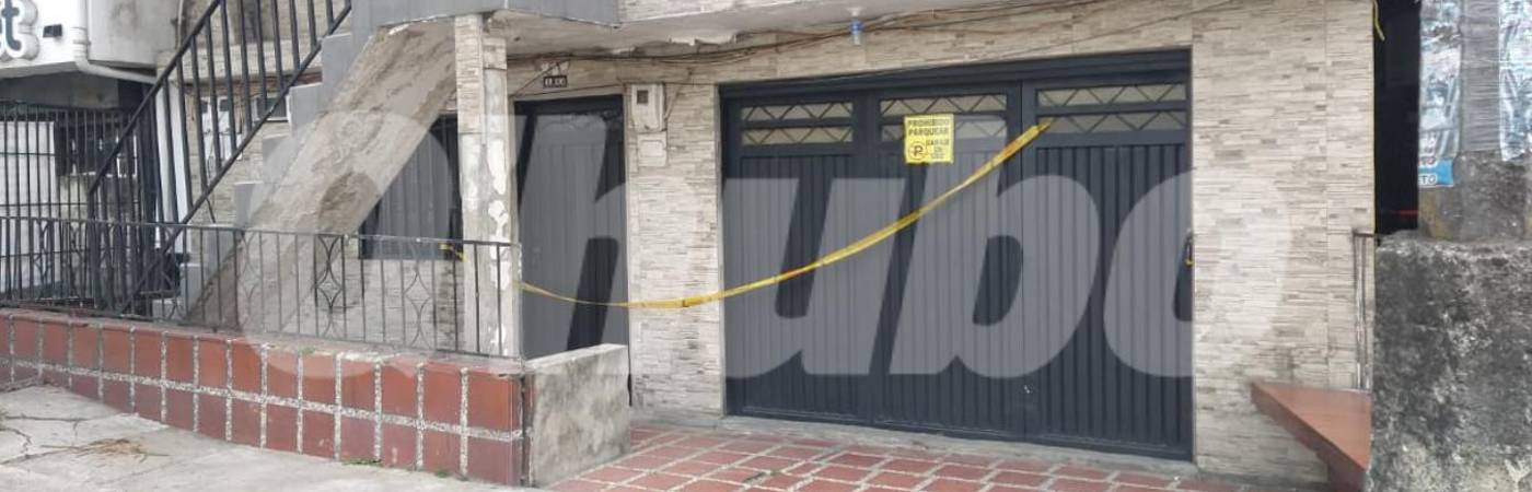 En esta vivienda fue hallada sin vida la mujer. FOTO: GUILLERMO OSPINA MUÑOZ