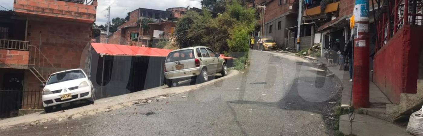 En esta calle del barrio Aures 2 habrían baleado a Branderley Vergara Alcaraz. FOTO: LAURA ROSA JIMÉNEZ 