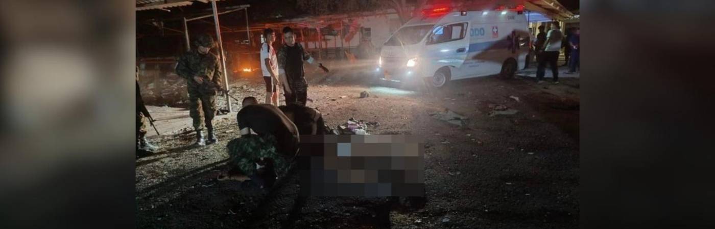 La base militar atacada en zona rural de Aguachica quedó afectada tras el uso de drones cargados con explosivos. FOTO: TOMADA DE X @ERIKAFONTALVO.