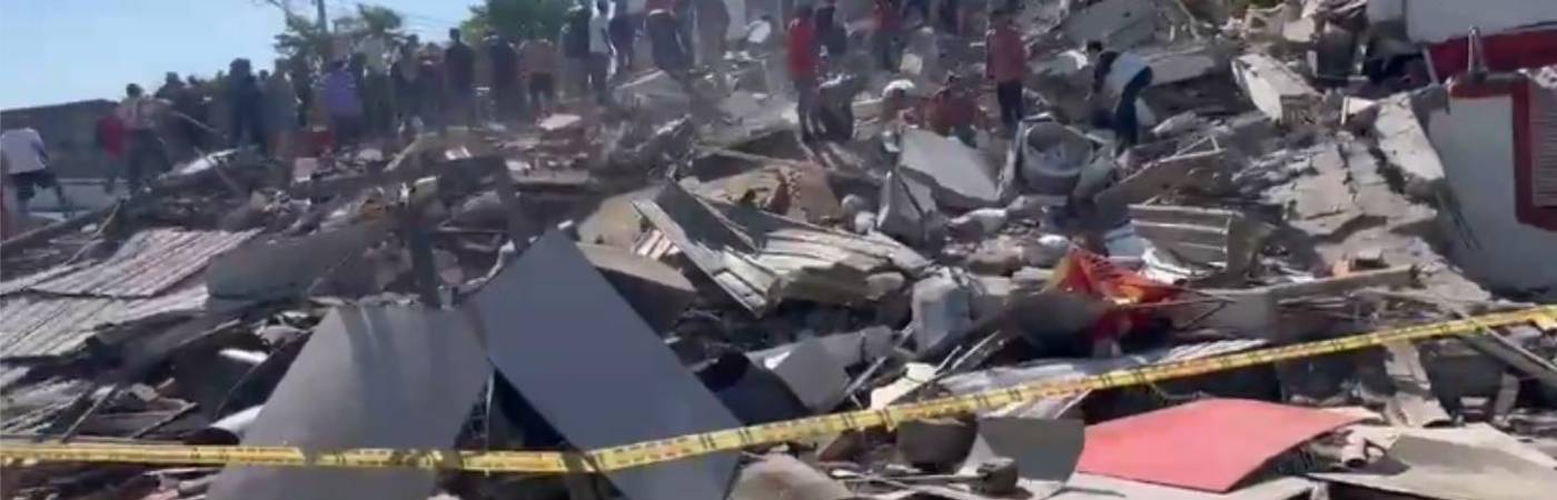 Colapso de edificio en Cali tras el terremoto. FOTO: REDES 