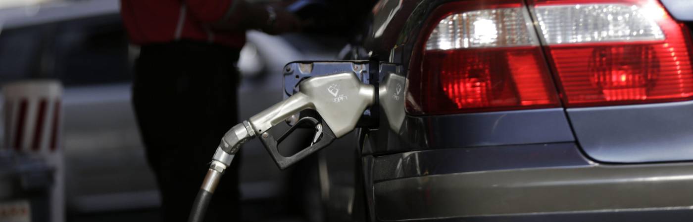 Rodar con los neumáticos desinflados puede elevar el gasto de combustible hasta en un 10 %. FOTO: COLPRENSA