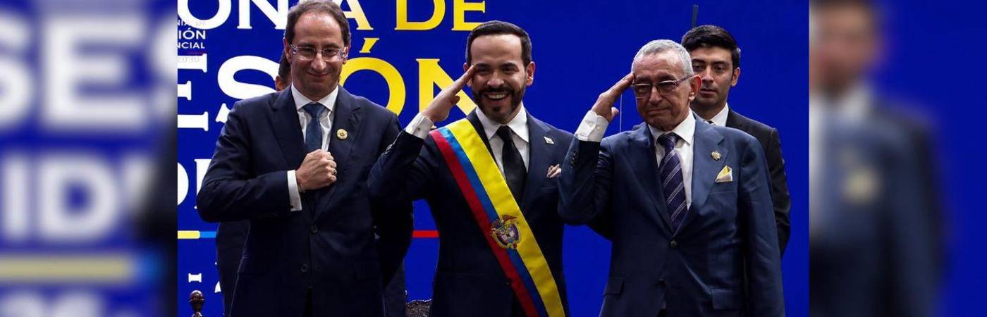 De izquierda a derecha: José Manuel Restrepo, Abelardo de la Espriella y Luis Yagüé. FOTO: X @DIARIOCCIDENTE