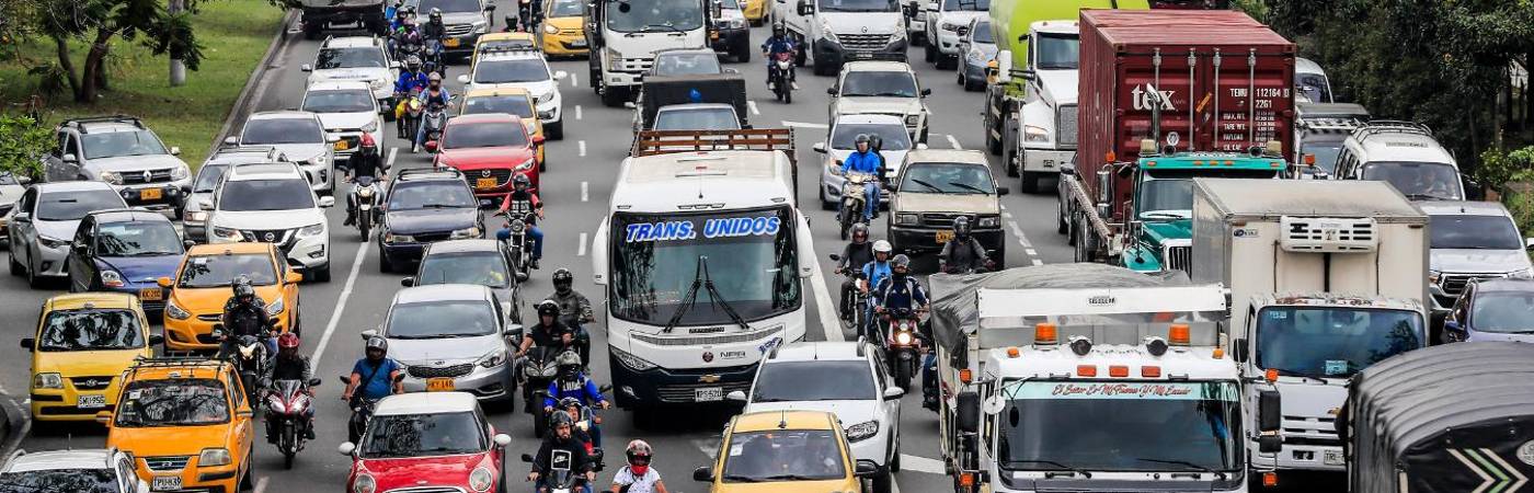 Movilidad en Medellín. FOTO: ARCHIVO JAIME PÉREZ