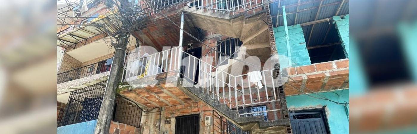 En el segundo piso de este edificio fue donde encontraron a la mujer. FOTO: ALEJANDRA MORALES