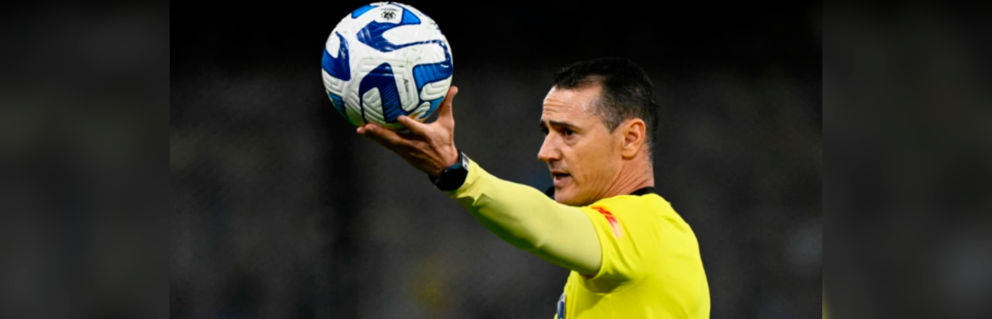 Wilmar Roldán árbitro colombiano. /FOTO: AFP 