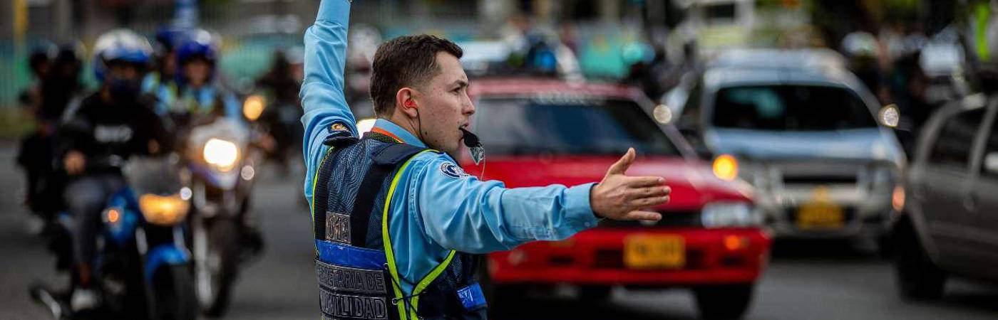 Cierres viales en Medellín. FOTO: JULIO CÉSAR HERRERA