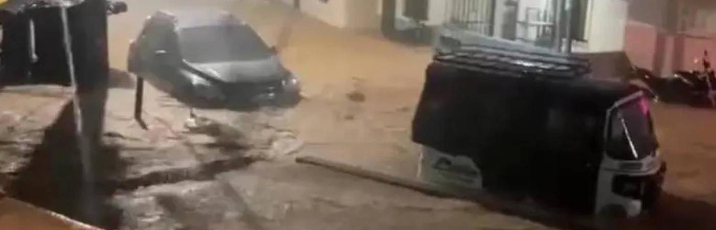 Inundaciones en Segovia. FOTO: TOMADA DE EL COLOMBIANO