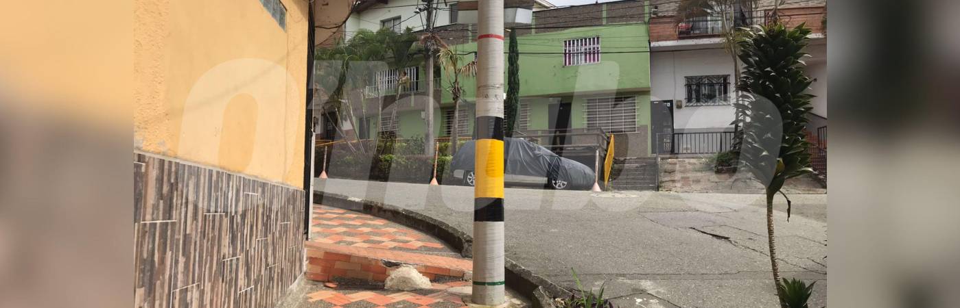 Este es el cruce de la calle 86 con la carrera 51B, donde ocurrió el crimen de César David García Cardona. FOTO: LAURA ROSA JIMÉNEZ VALENCIA