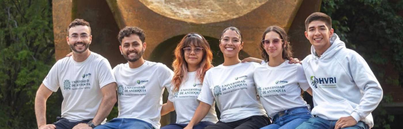 Ellos son el equipo que nos va a representar en Seúl. De izquierda a derecha: Yasser Lenis, Juan Valencia, María Camila Zapata, Vannesa Rincón, Carolina Roldán y Joseph Cabarique. FOTO:CORTESÍA