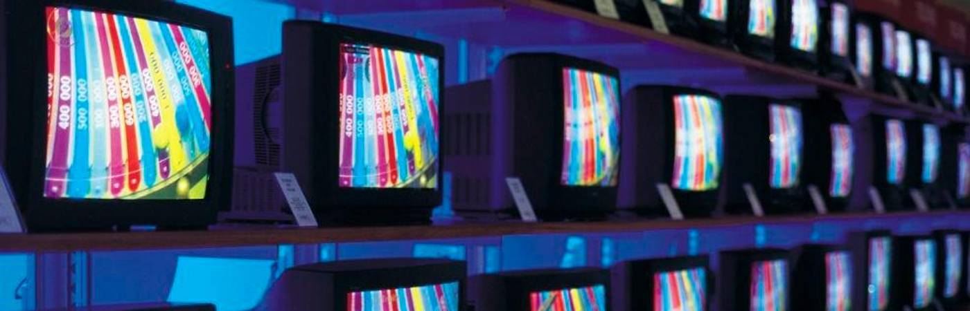 Q’HUBO se toma la radio y televisión con este comercial