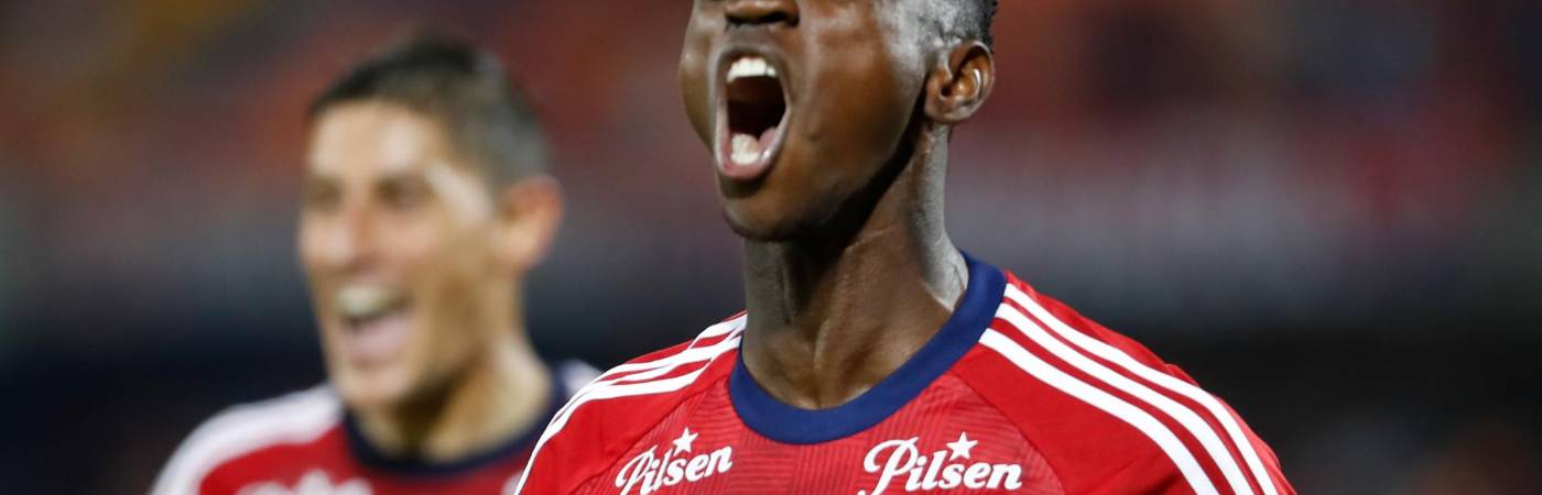 La fiesta fue roja: DIM se impuso ante U. César Vallejo en la Sudamericana