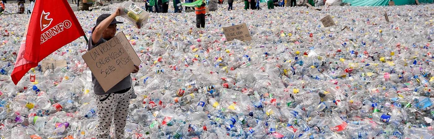 Con esta acción denunciaron el abandono por parte del Estado y exigieron garantías laborales y reconocimiento para el ejercicio digno de su oficio. / FOTO: COLPRENSA