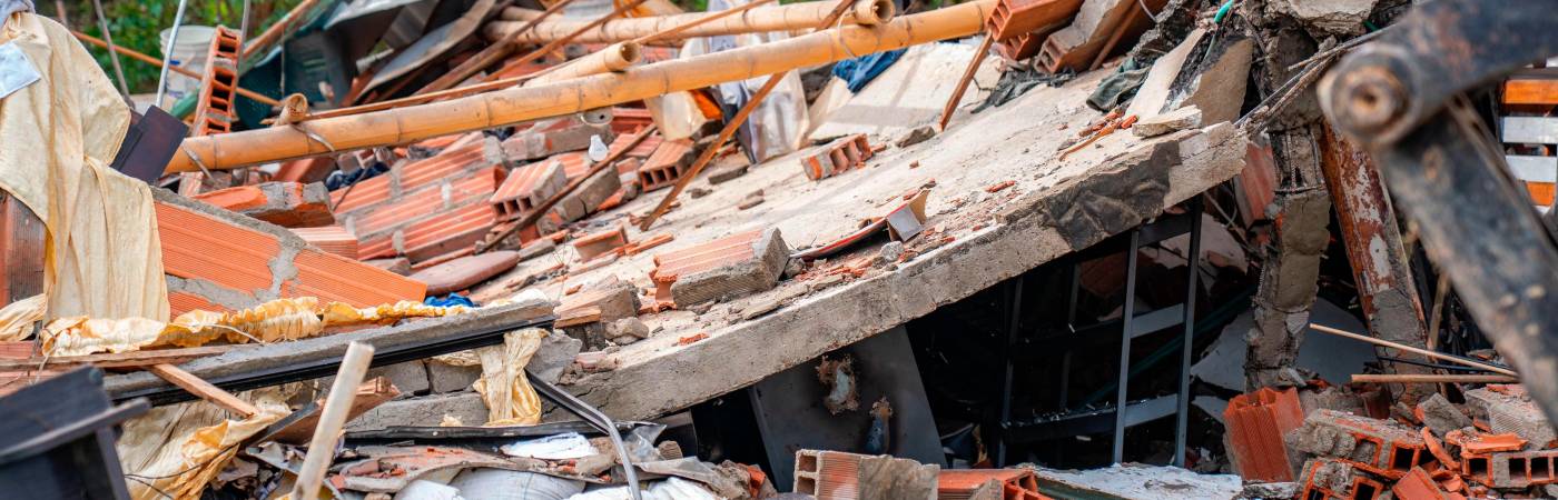 EN IMÁGENES: Emergencia en Barbosa: pipeta de gas explotó en un taller y dejó varios heridos