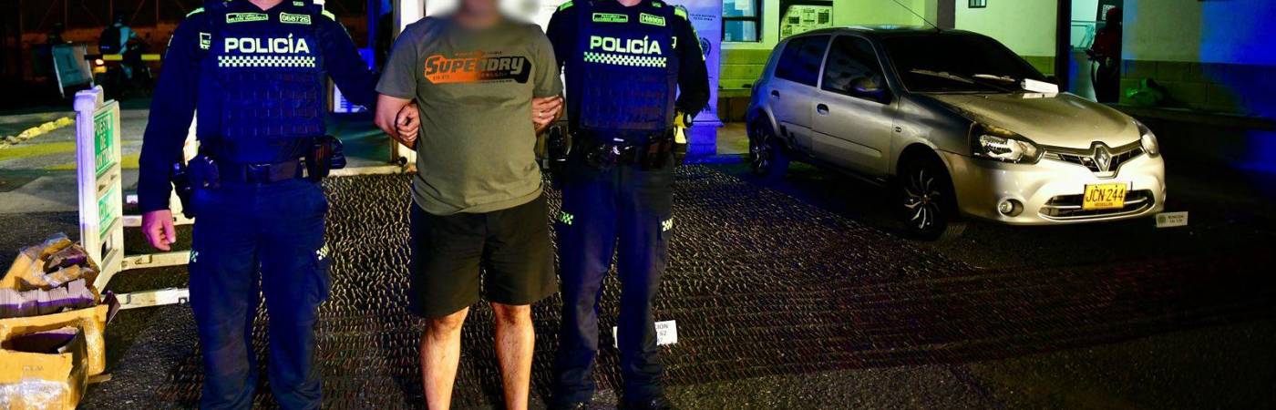 El sujeto capturado en el barrio Alfonso López porque llevaba munición para fusil en un carro. /FOTO: CORTESÍA