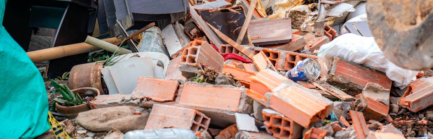 EN IMÁGENES: Emergencia en Barbosa: pipeta de gas explotó en un taller y dejó varios heridos