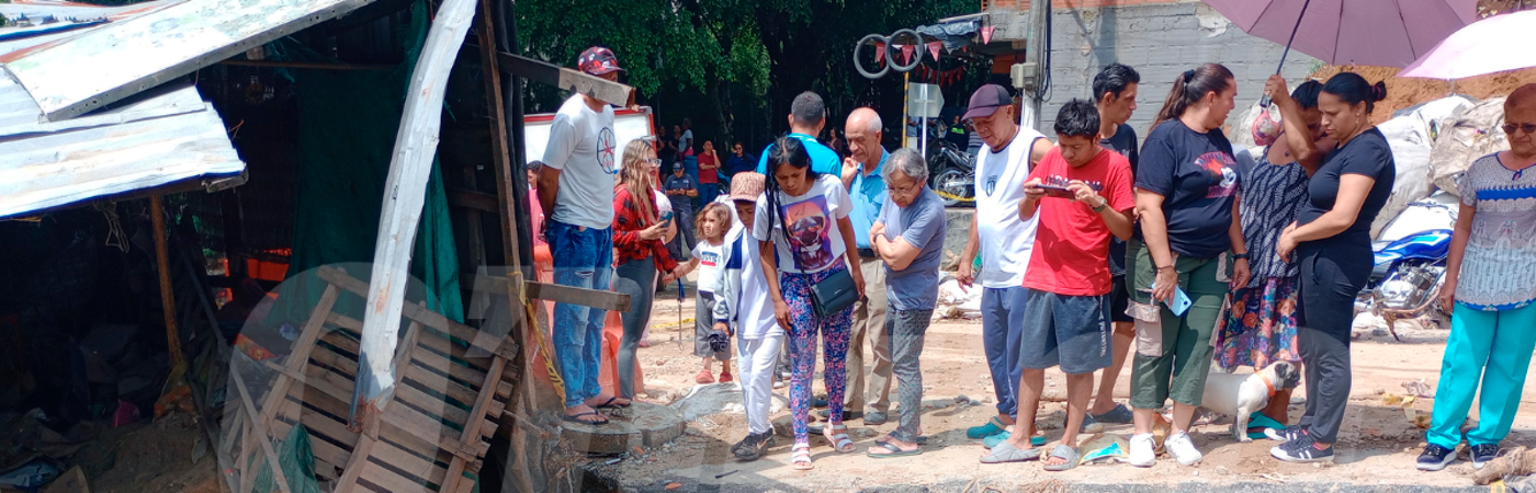 En este sector fue hallado el cuerpo del menor que fue arrastrado por la creciente de la quebrada La García. / FOTO: MANUEL SALDARRIAGA.