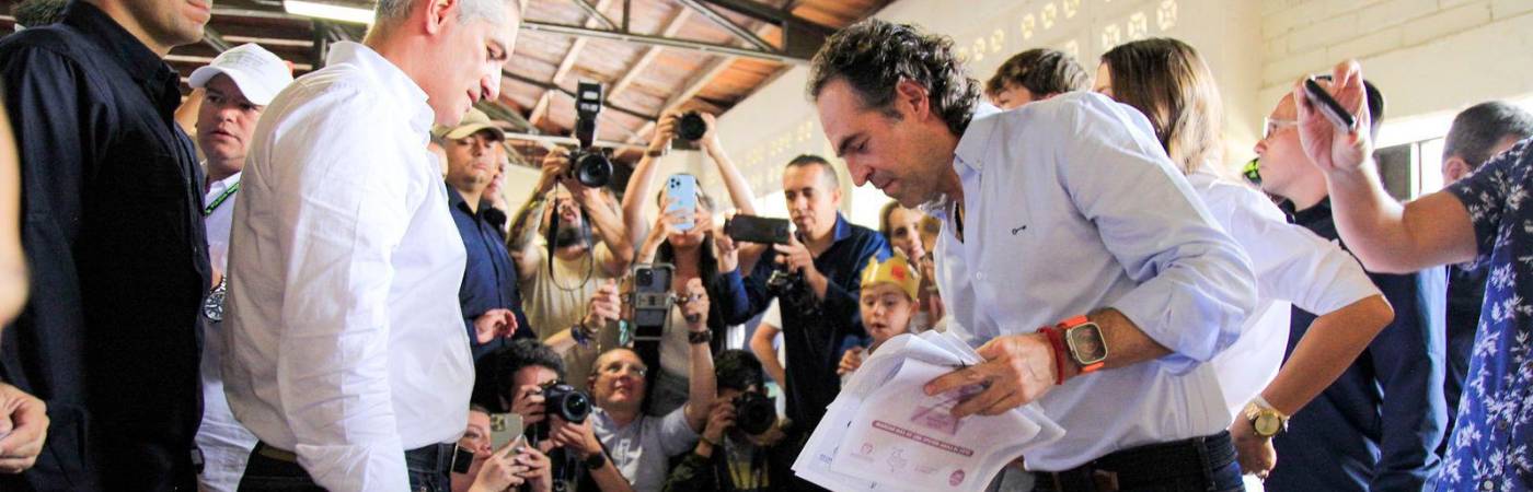 Fico votó en el Inem del El Poblado. /FOTO: CORTESÍA