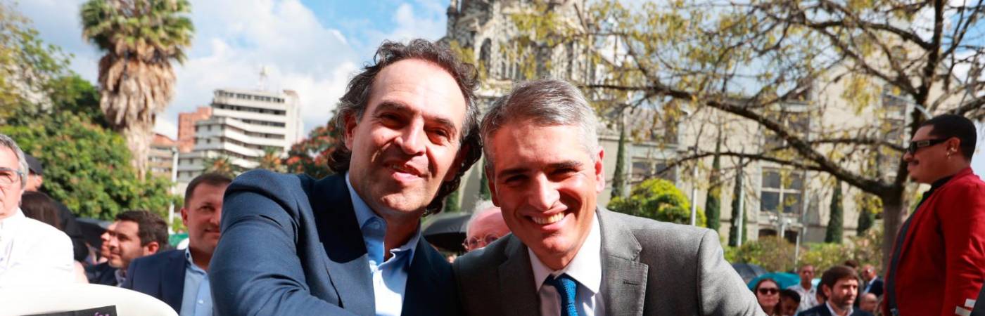 Federigo Gutiérrez, nuevo alcalde de Medellín y Andrés Julián Rendón. gobernador electo. /FOTO: MANUEL SALDARRIAGA. 