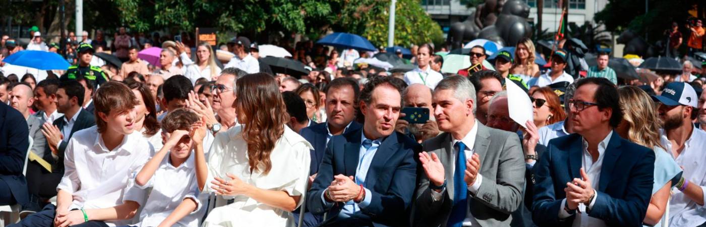Posesión de Federico Gutiérrez. /FOTO: MANUEL SALDARRIAGA. 