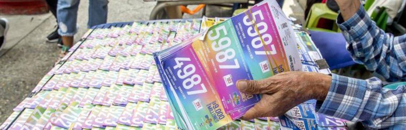 Tenga cerquita sus colillas: ¿a cuál lotería le apostó esta vez? FOTO: JUAN ANTONIO SÁNCHEZ