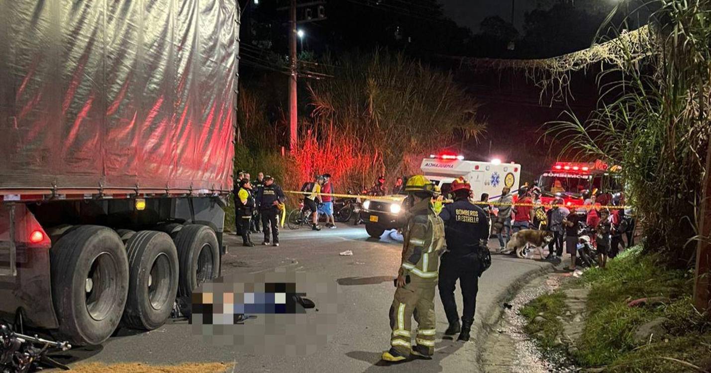 Dos adolescentes murieron arrollados en la vía vieja a Caldas
